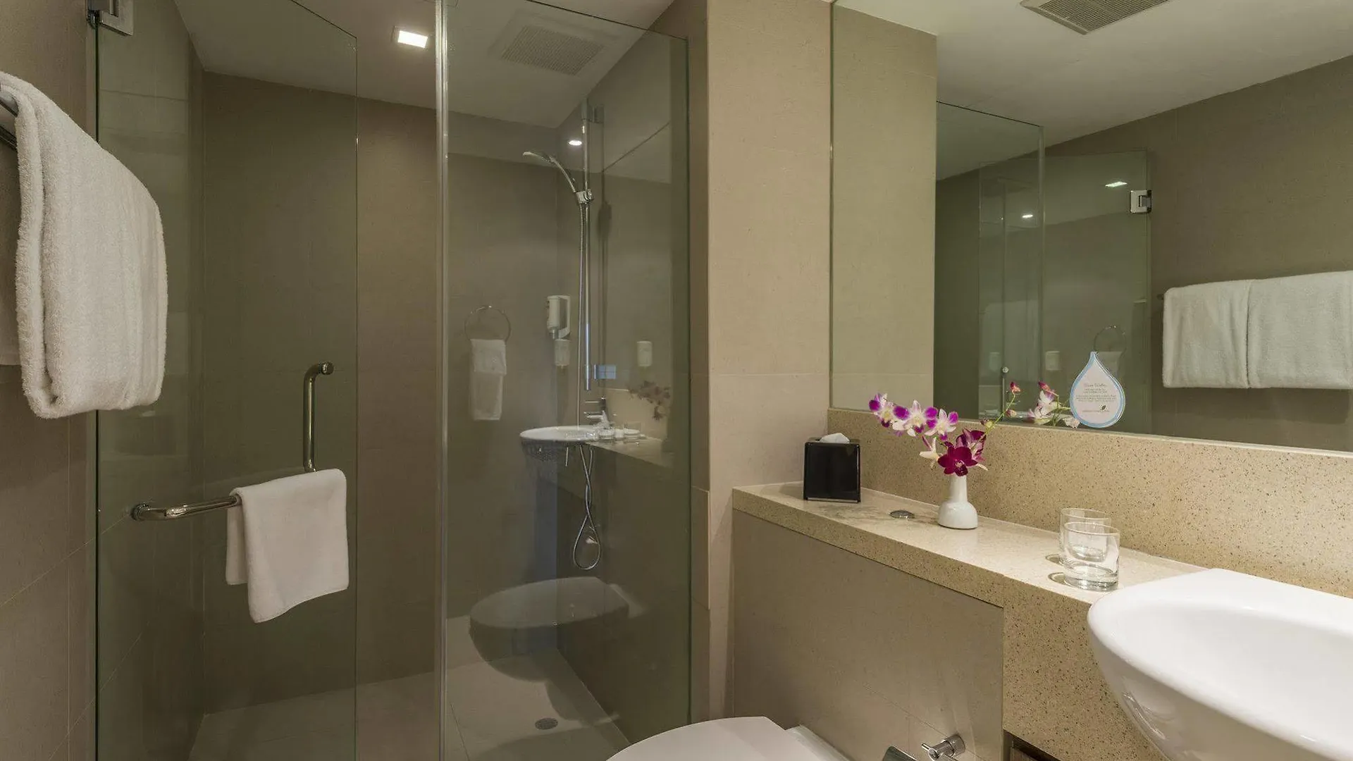 Somerset Liang Court Singapore 0*,